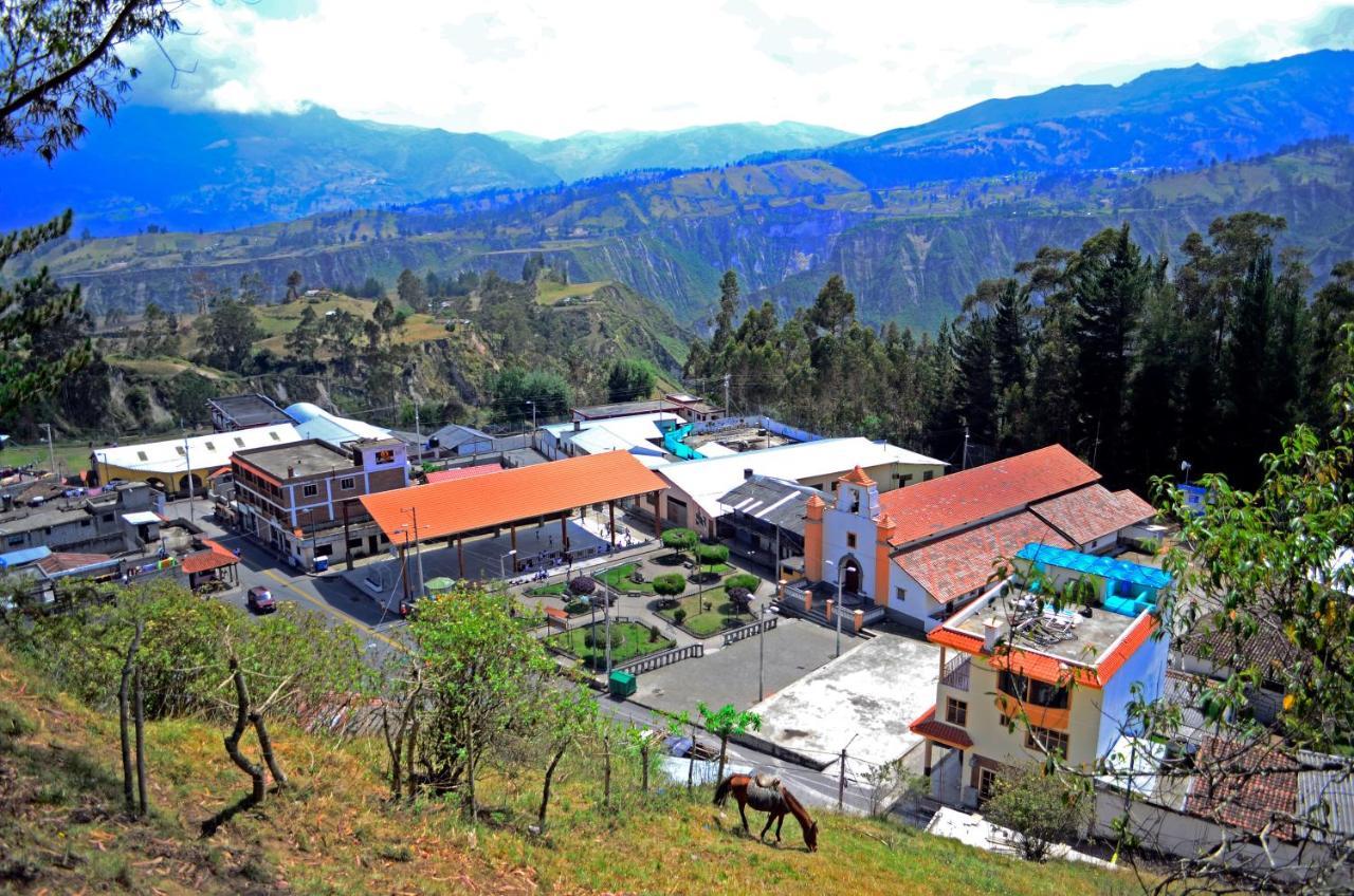 Lagoon Hotel Chugchilán Extérieur photo