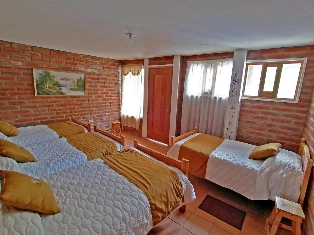Lagoon Hotel Chugchilán Extérieur photo