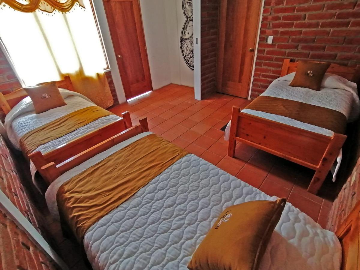 Lagoon Hotel Chugchilán Extérieur photo