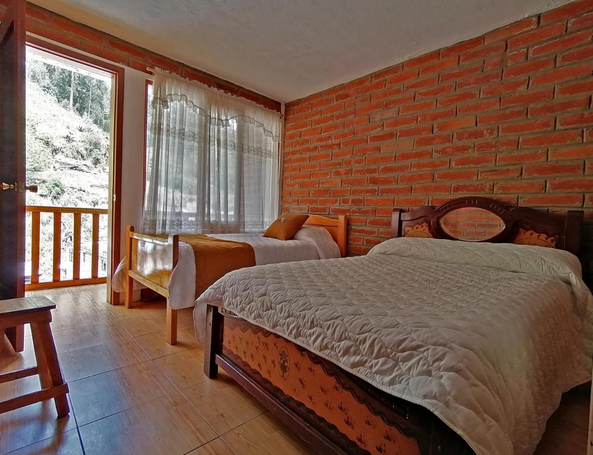 Lagoon Hotel Chugchilán Extérieur photo